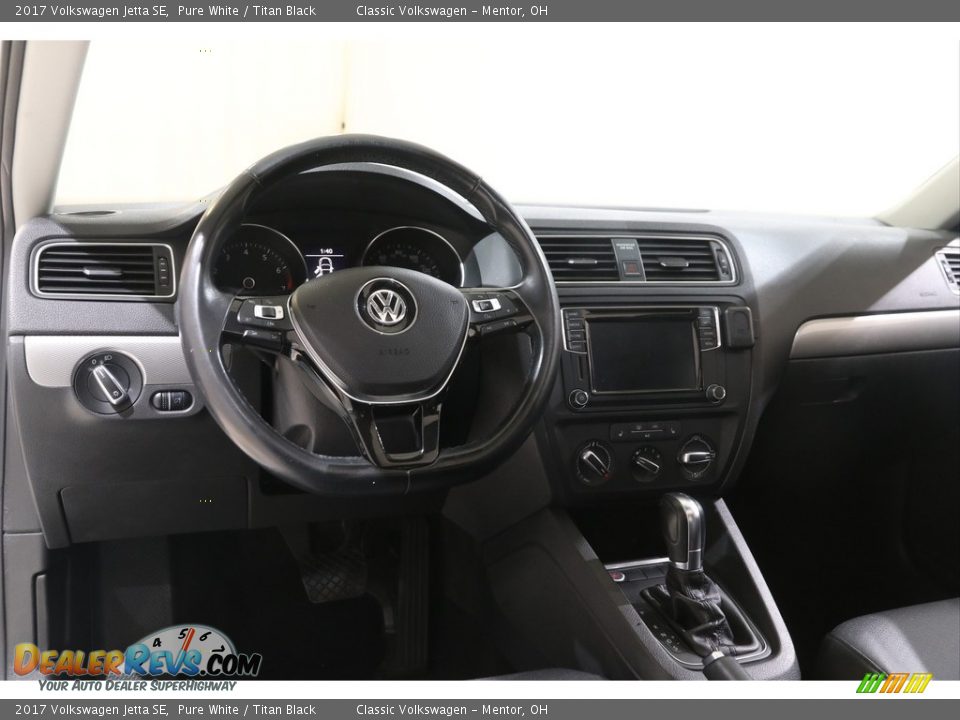 2017 Volkswagen Jetta SE Pure White / Titan Black Photo #6