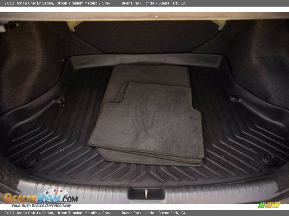 2013 Honda Civic LX Sedan Urban Titanium Metallic / Gray Photo #19