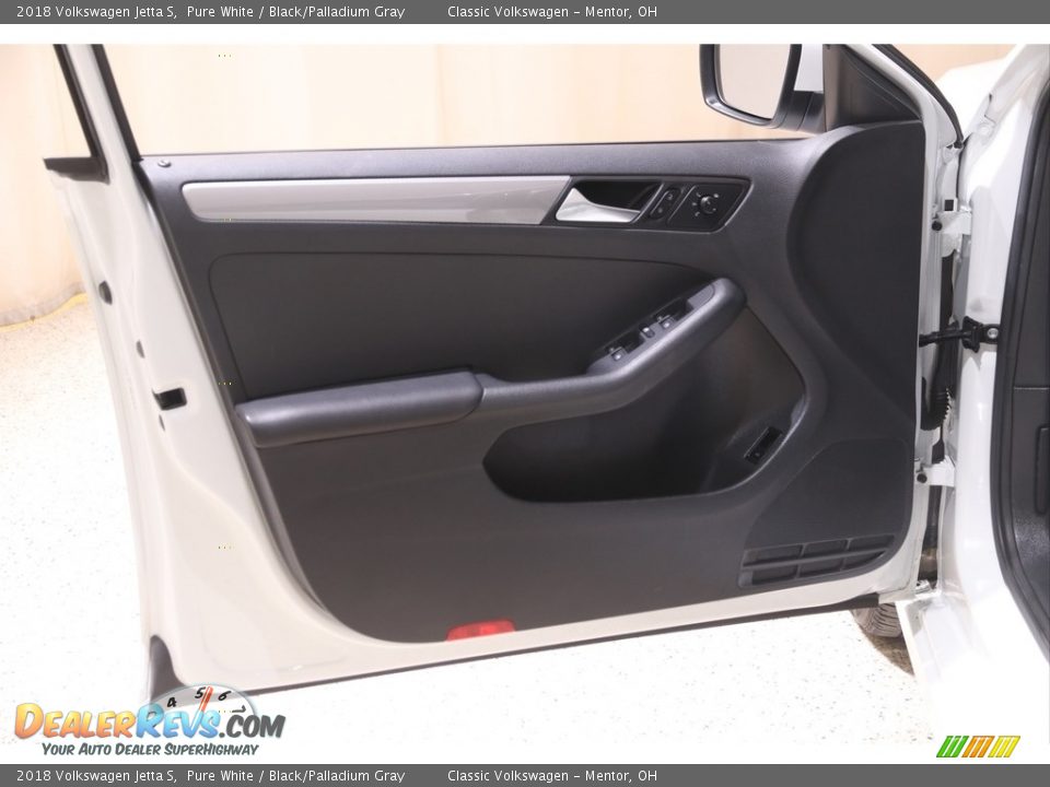 2018 Volkswagen Jetta S Pure White / Black/Palladium Gray Photo #4
