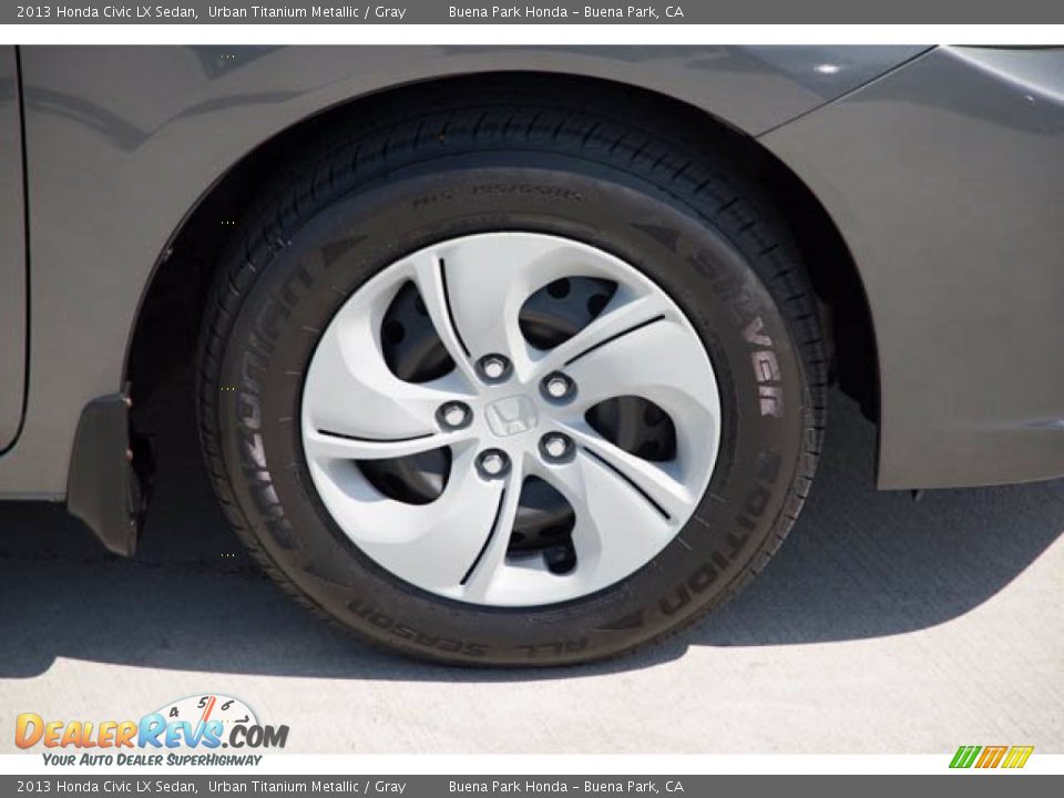 2013 Honda Civic LX Sedan Urban Titanium Metallic / Gray Photo #34