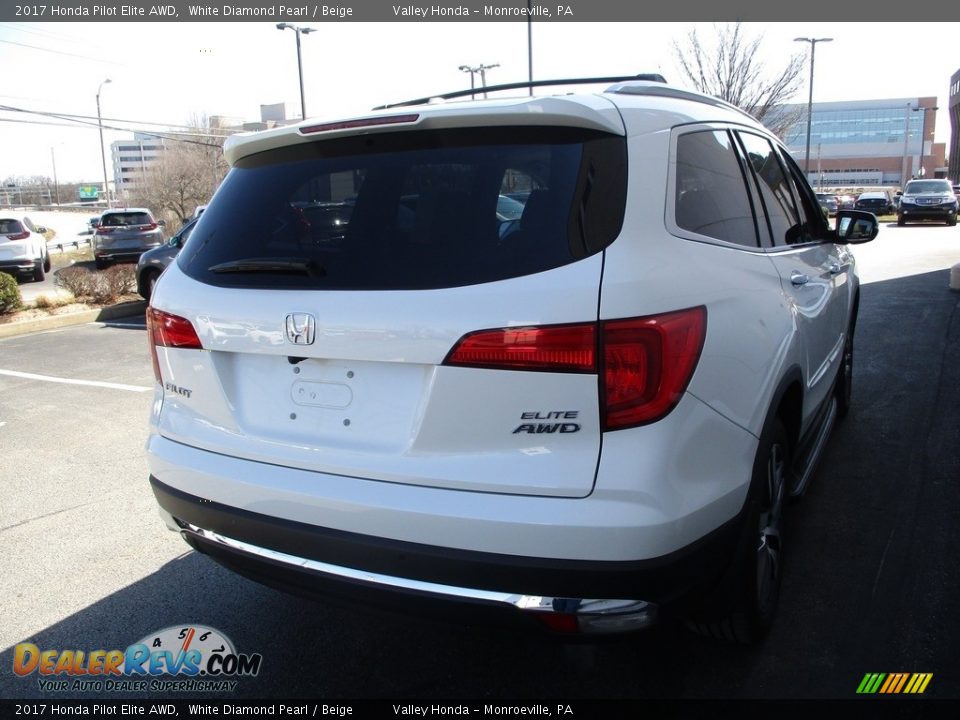 2017 Honda Pilot Elite AWD White Diamond Pearl / Beige Photo #5