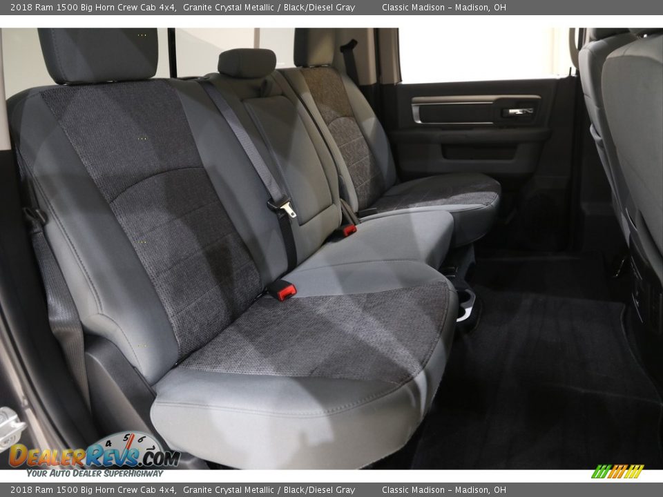 2018 Ram 1500 Big Horn Crew Cab 4x4 Granite Crystal Metallic / Black/Diesel Gray Photo #19