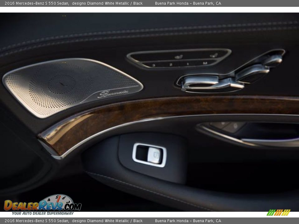 2016 Mercedes-Benz S 550 Sedan designo Diamond White Metallic / Black Photo #36