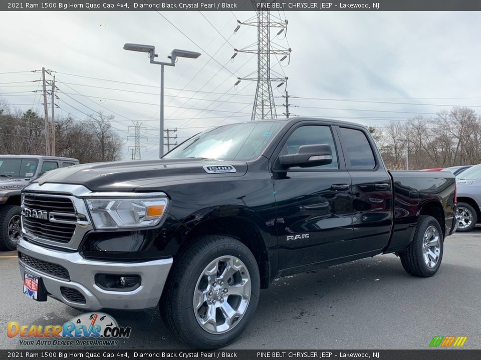 Front 3/4 View of 2021 Ram 1500 Big Horn Quad Cab 4x4 Photo #1