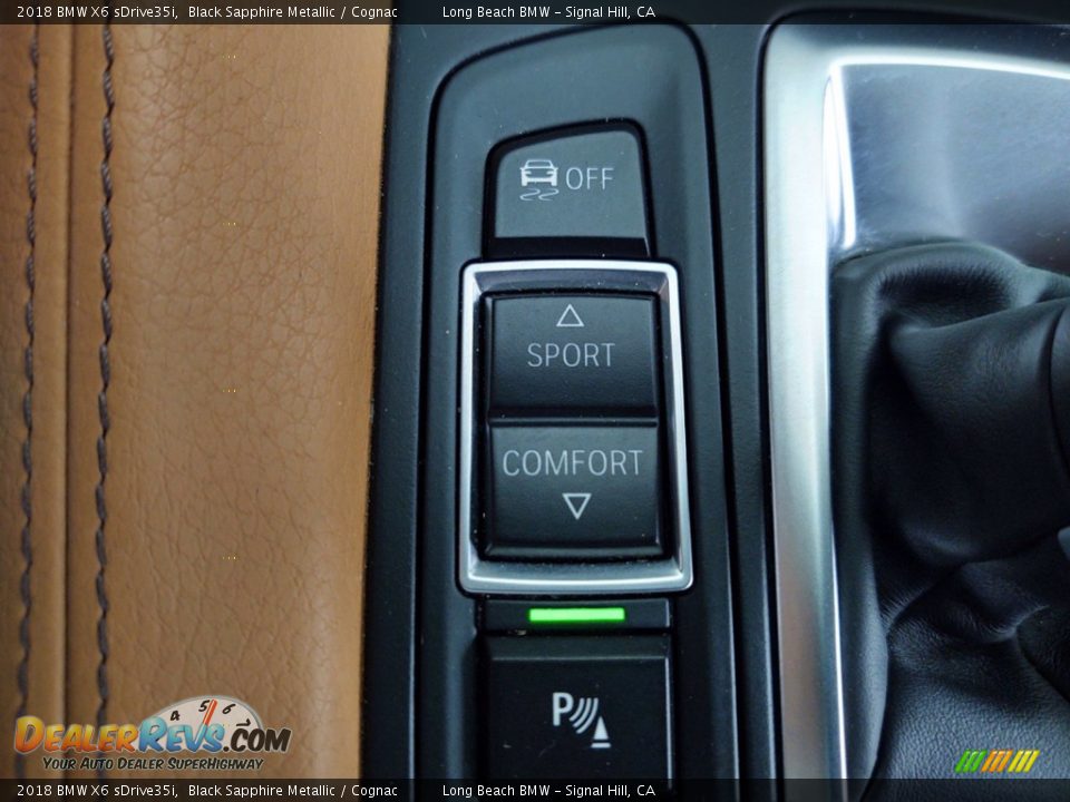 Controls of 2018 BMW X6 sDrive35i Photo #27