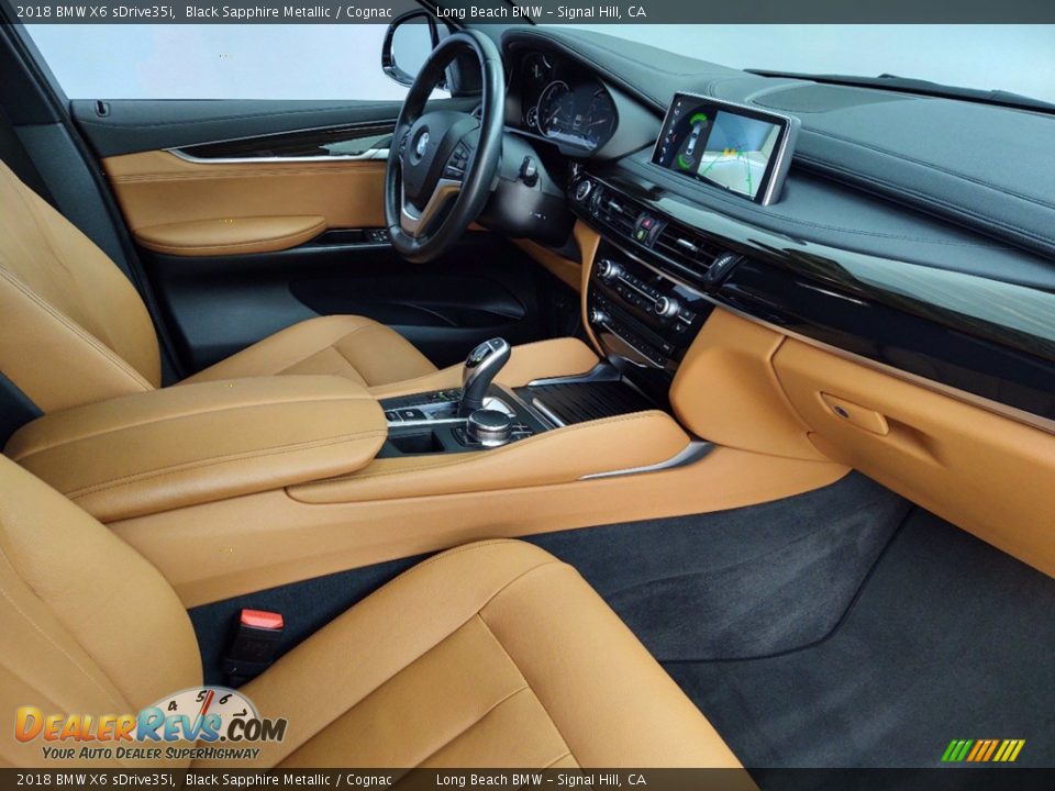 Dashboard of 2018 BMW X6 sDrive35i Photo #32