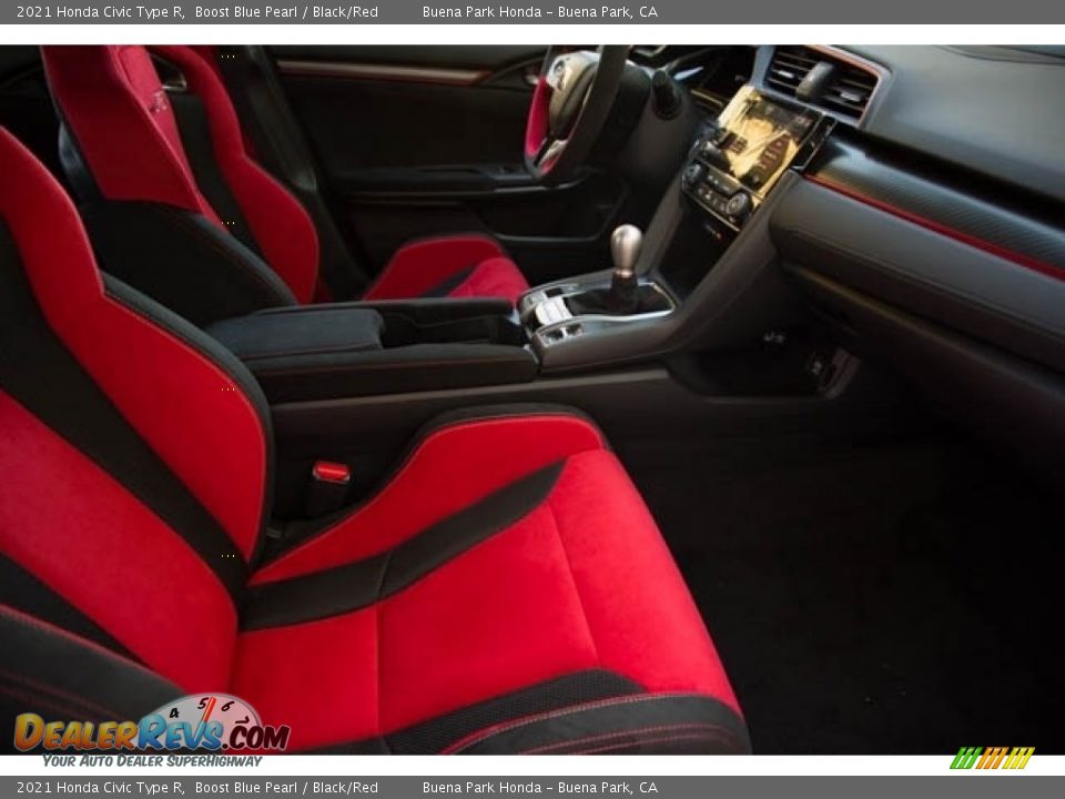 Front Seat of 2021 Honda Civic Type R Photo #30