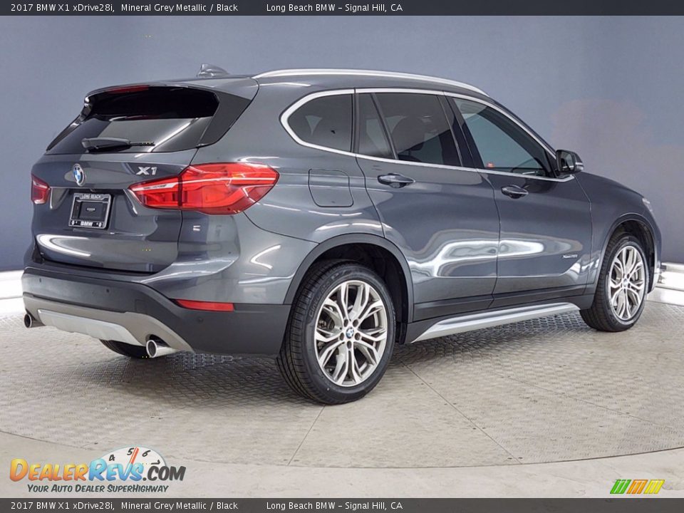 2017 BMW X1 xDrive28i Mineral Grey Metallic / Black Photo #5