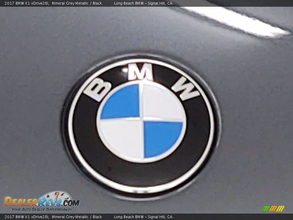 2017 BMW X1 xDrive28i Mineral Grey Metallic / Black Photo #8