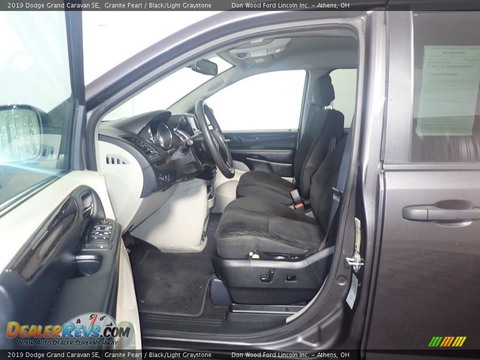 2019 Dodge Grand Caravan SE Granite Pearl / Black/Light Graystone Photo #22