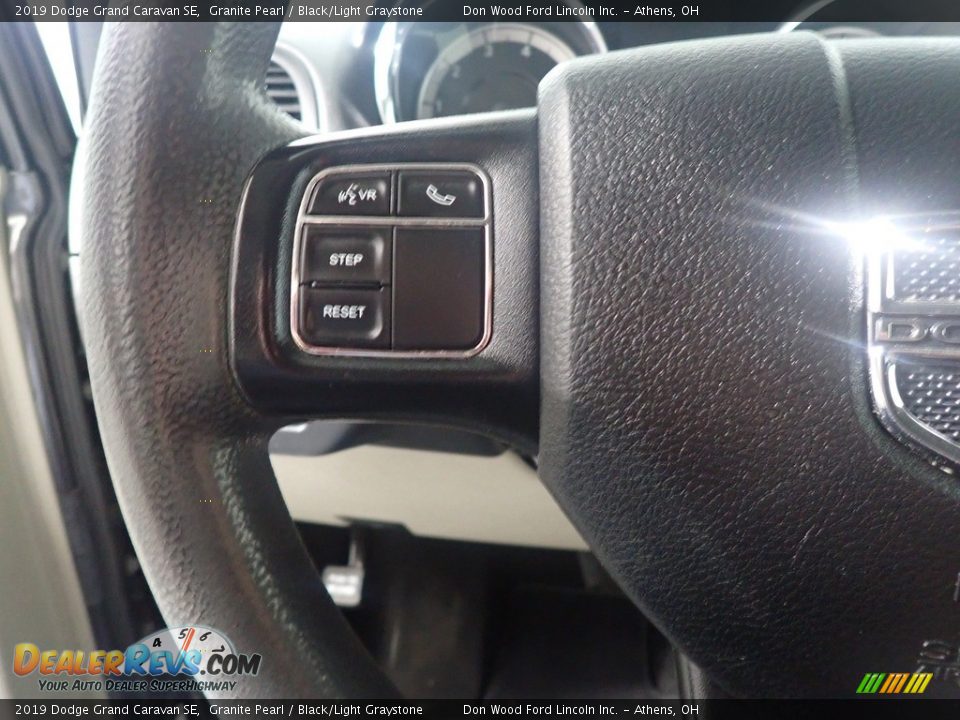 2019 Dodge Grand Caravan SE Granite Pearl / Black/Light Graystone Photo #29