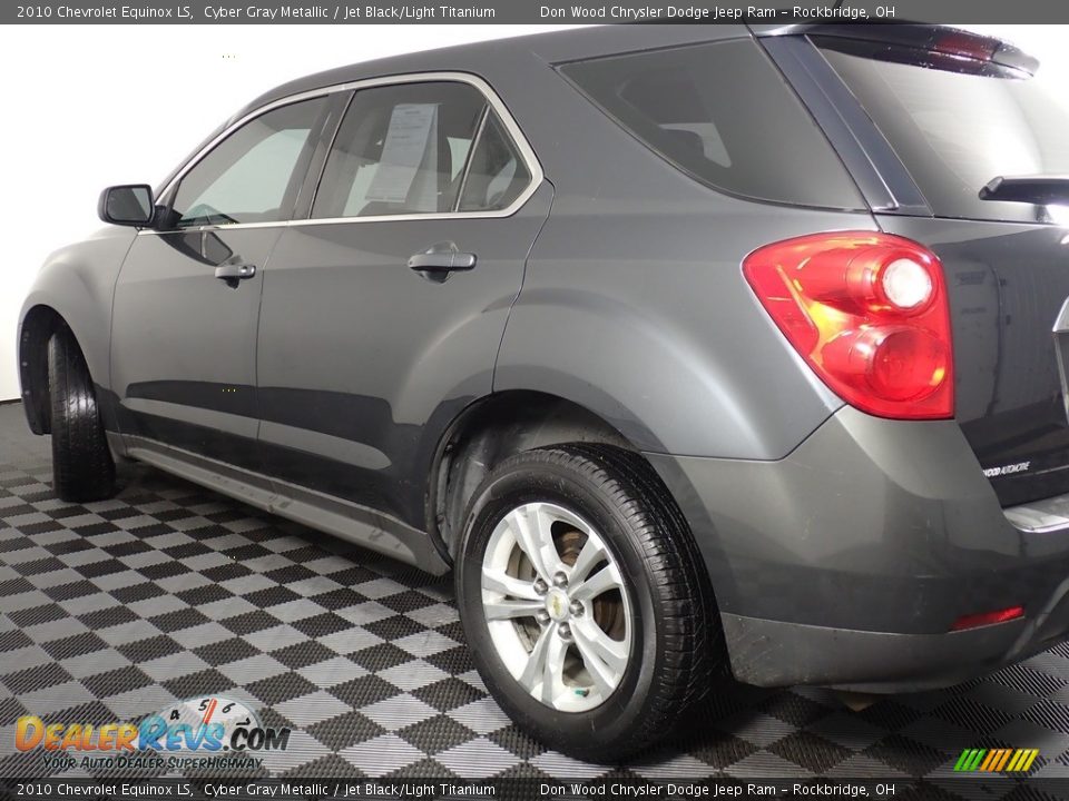 2010 Chevrolet Equinox LS Cyber Gray Metallic / Jet Black/Light Titanium Photo #21