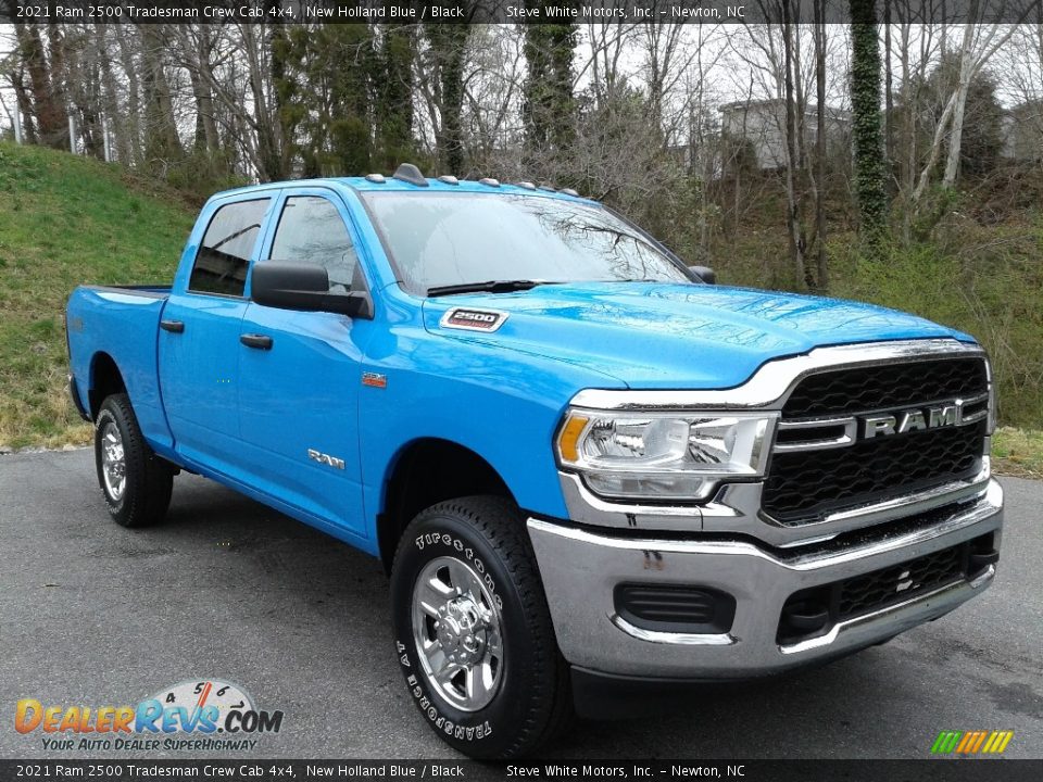Front 3/4 View of 2021 Ram 2500 Tradesman Crew Cab 4x4 Photo #4
