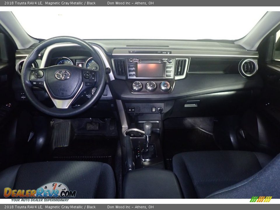 2018 Toyota RAV4 LE Magnetic Gray Metallic / Black Photo #24