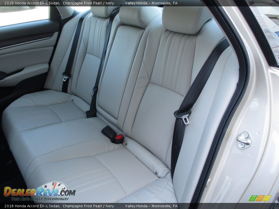 2018 Honda Accord EX-L Sedan Champagne Frost Pearl / Ivory Photo #12