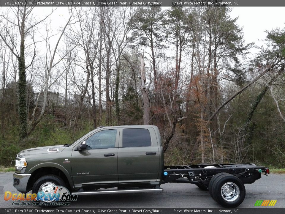 2021 Ram 3500 Tradesman Crew Cab 4x4 Chassis Olive Green Pearl / Diesel Gray/Black Photo #1