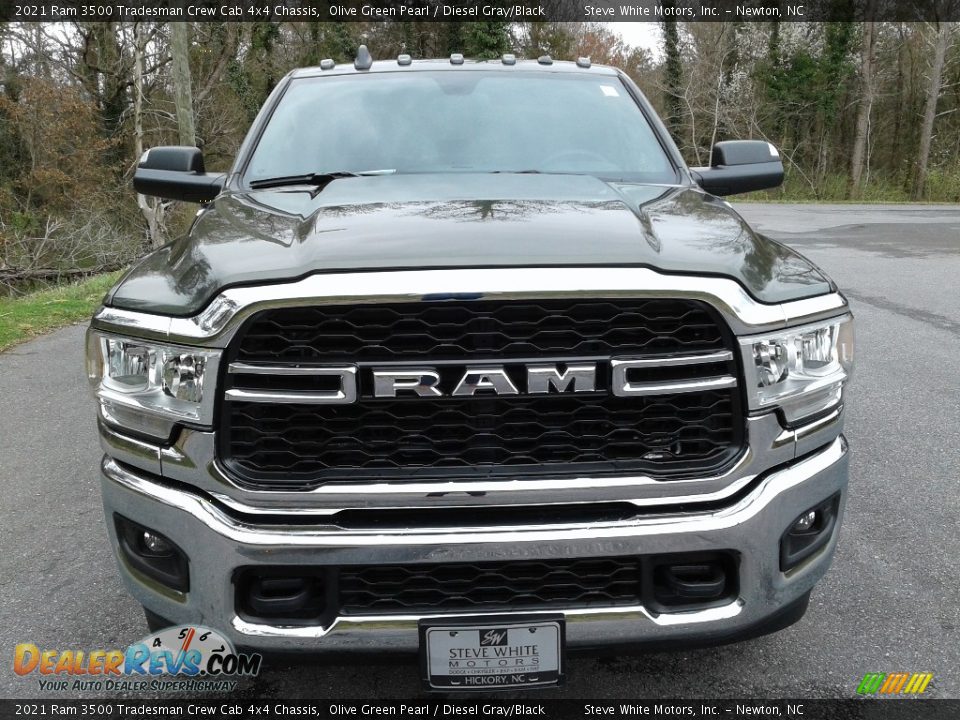 2021 Ram 3500 Tradesman Crew Cab 4x4 Chassis Olive Green Pearl / Diesel Gray/Black Photo #3