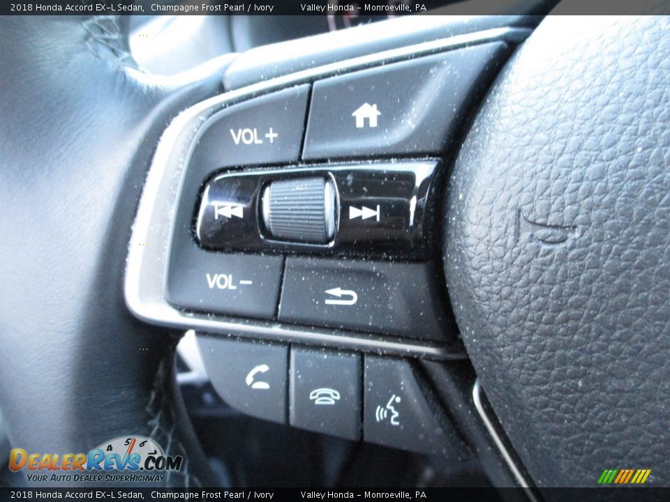 2018 Honda Accord EX-L Sedan Champagne Frost Pearl / Ivory Photo #18