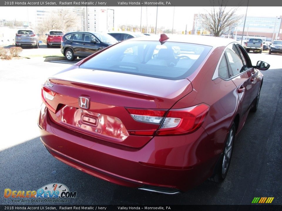 2018 Honda Accord LX Sedan Radiant Red Metallic / Ivory Photo #5