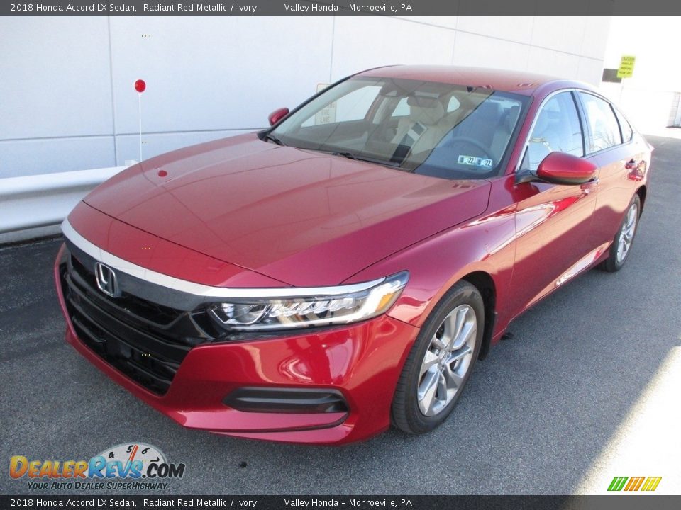 2018 Honda Accord LX Sedan Radiant Red Metallic / Ivory Photo #9