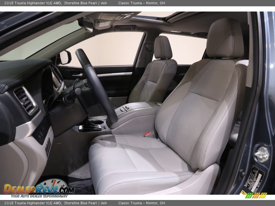 2018 Toyota Highlander XLE AWD Shoreline Blue Pearl / Ash Photo #5