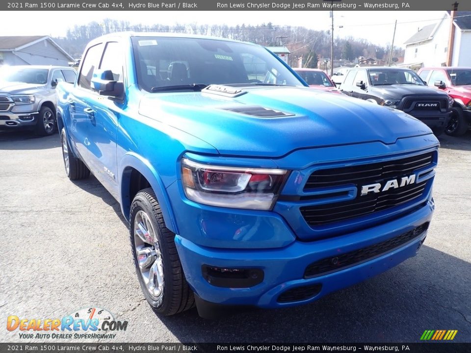 2021 Ram 1500 Laramie Crew Cab 4x4 Hydro Blue Pearl / Black Photo #8