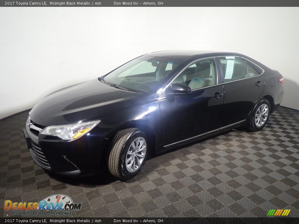2017 Toyota Camry LE Midnight Black Metallic / Ash Photo #9