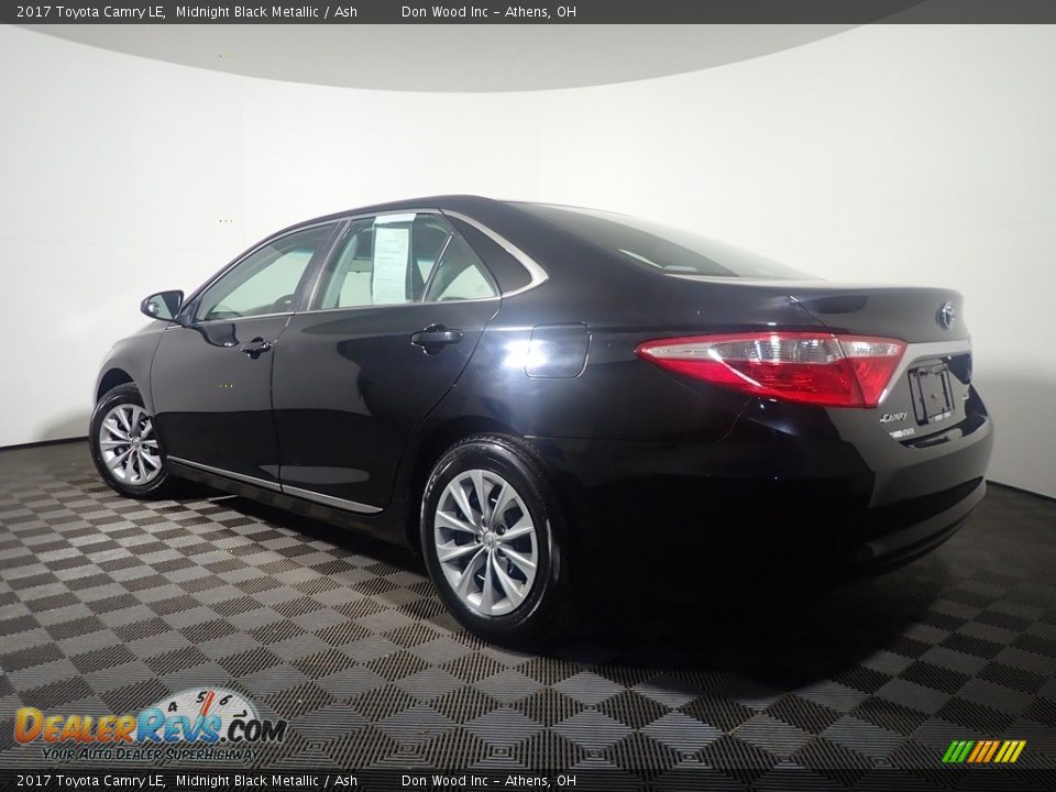 2017 Toyota Camry LE Midnight Black Metallic / Ash Photo #11