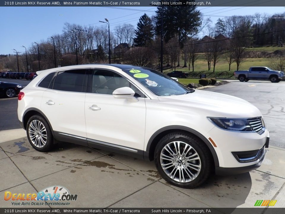 2018 Lincoln MKX Reserve AWD White Platinum Metallic Tri-Coat / Terracotta Photo #7