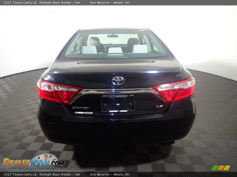 2017 Toyota Camry LE Midnight Black Metallic / Ash Photo #13