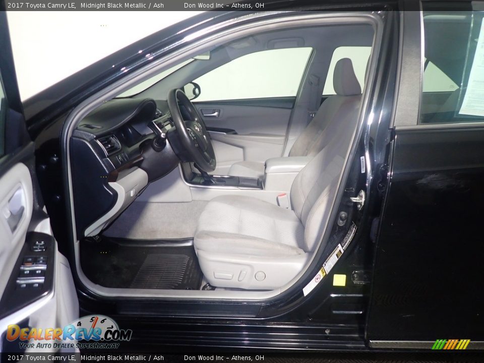 2017 Toyota Camry LE Midnight Black Metallic / Ash Photo #22
