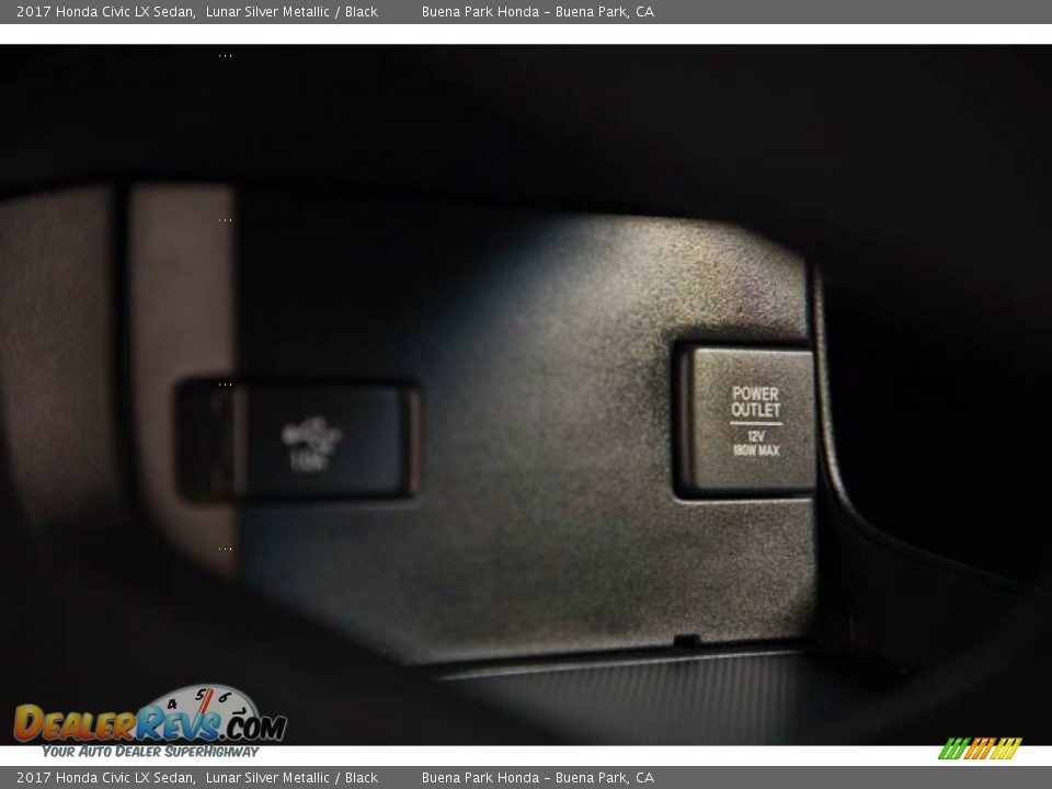 2017 Honda Civic LX Sedan Lunar Silver Metallic / Black Photo #18