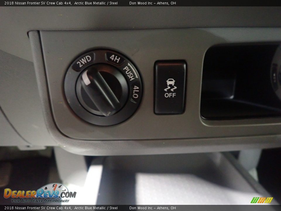 2018 Nissan Frontier SV Crew Cab 4x4 Arctic Blue Metallic / Steel Photo #31