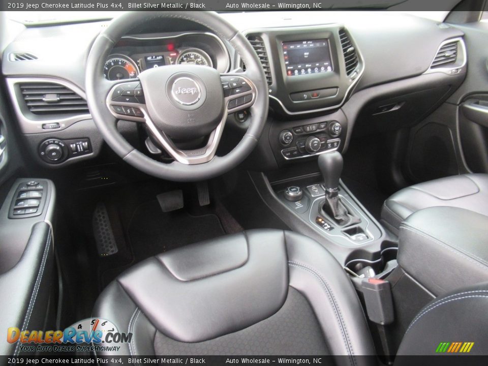 2019 Jeep Cherokee Latitude Plus 4x4 Billet Silver Metallic / Black Photo #14