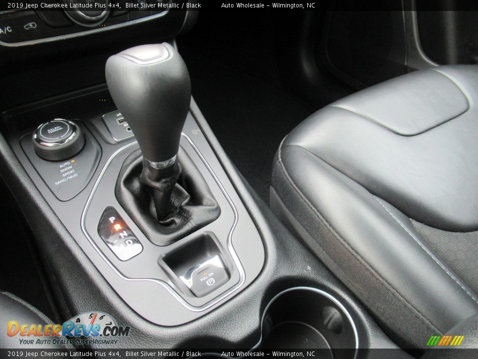 2019 Jeep Cherokee Latitude Plus 4x4 Billet Silver Metallic / Black Photo #19