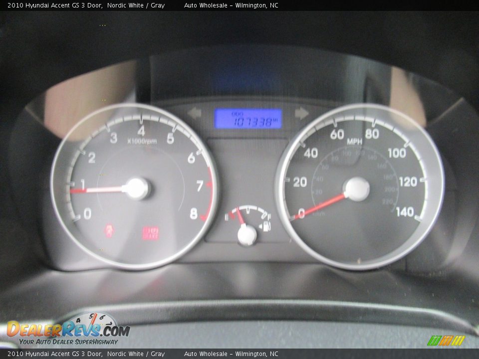 2010 Hyundai Accent GS 3 Door Nordic White / Gray Photo #15