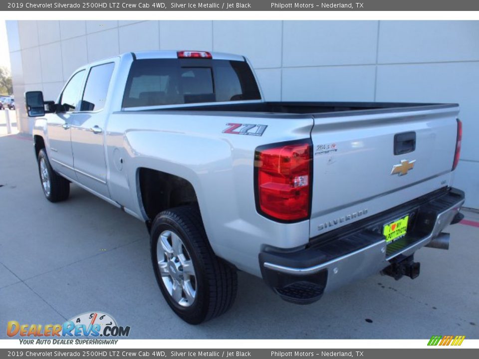 2019 Chevrolet Silverado 2500HD LTZ Crew Cab 4WD Silver Ice Metallic / Jet Black Photo #6