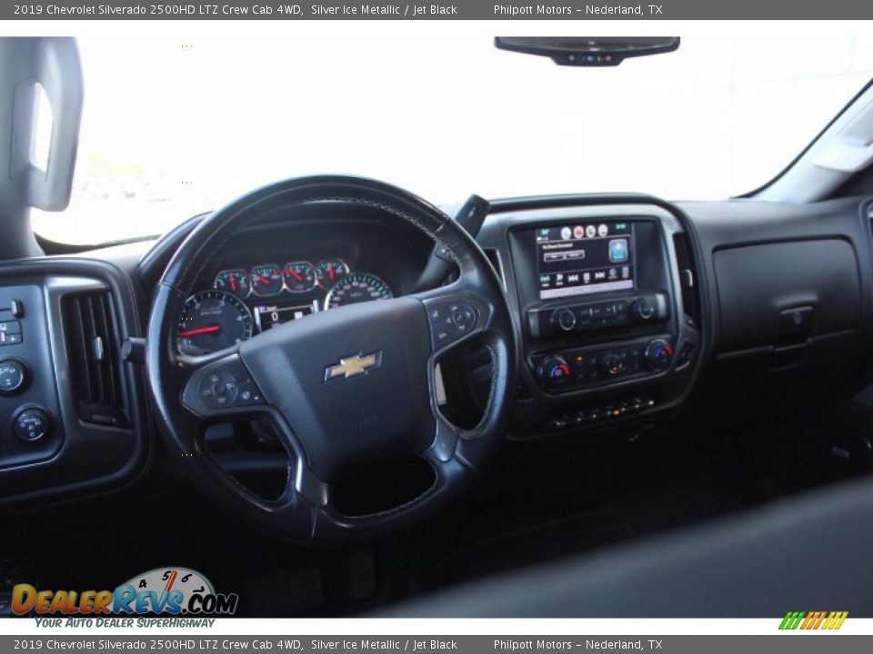 2019 Chevrolet Silverado 2500HD LTZ Crew Cab 4WD Silver Ice Metallic / Jet Black Photo #20