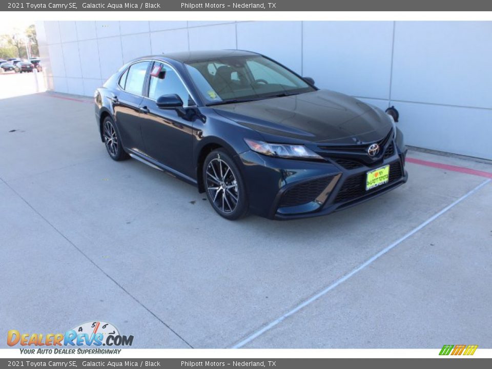 2021 Toyota Camry SE Galactic Aqua Mica / Black Photo #2