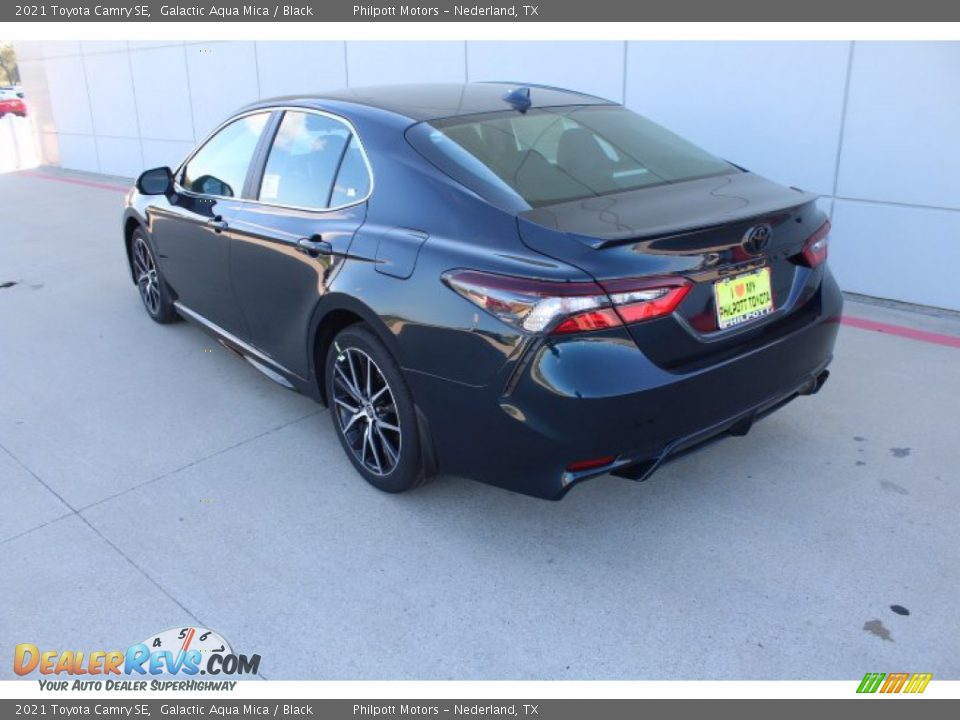 2021 Toyota Camry SE Galactic Aqua Mica / Black Photo #6