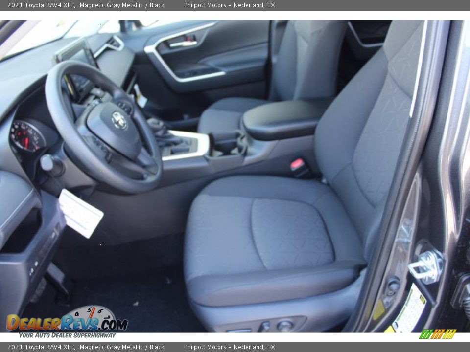 2021 Toyota RAV4 XLE Magnetic Gray Metallic / Black Photo #9