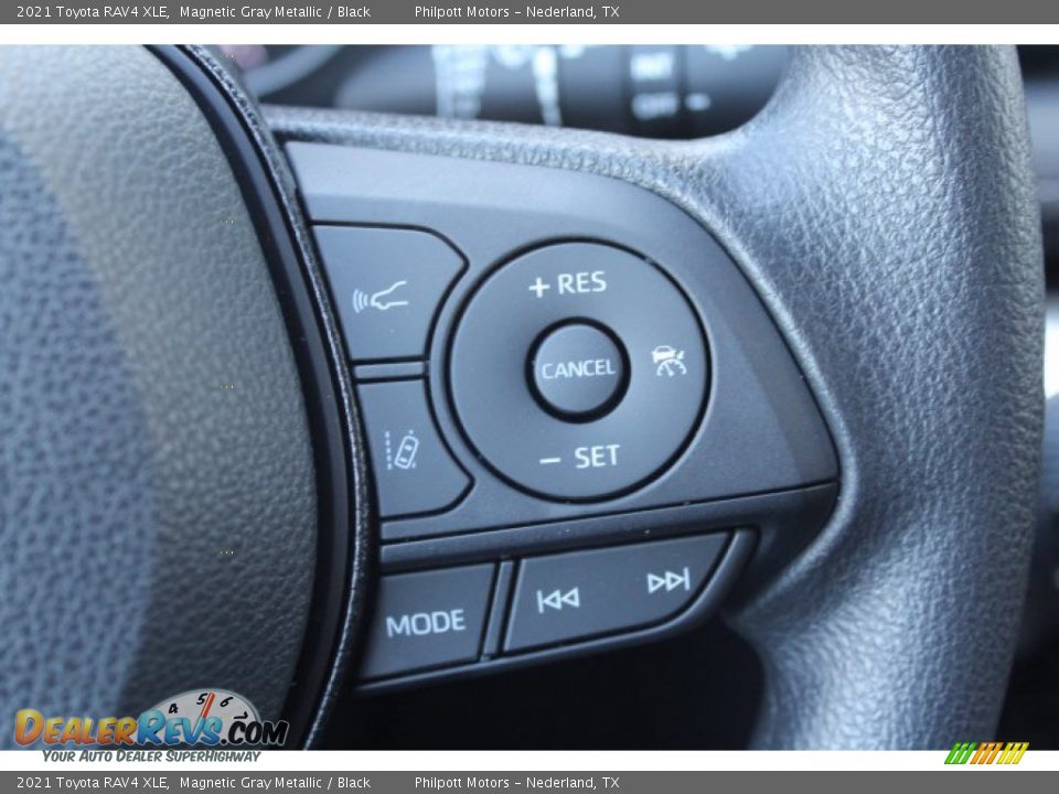 2021 Toyota RAV4 XLE Magnetic Gray Metallic / Black Photo #11