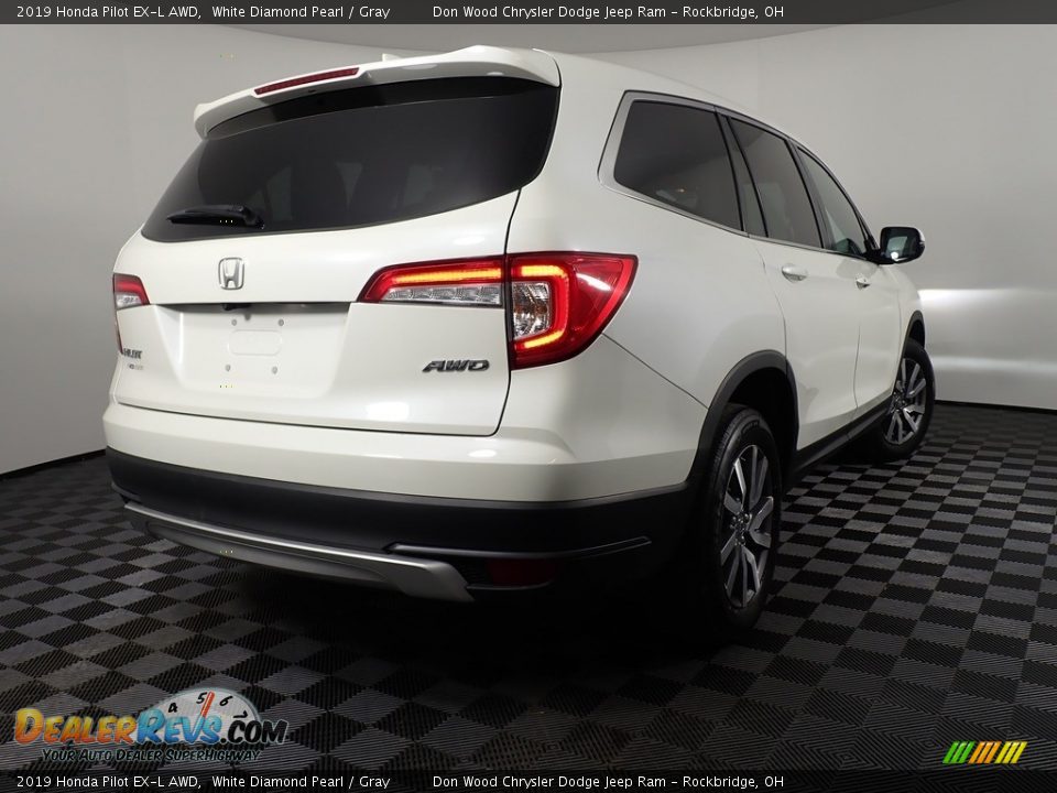 2019 Honda Pilot EX-L AWD White Diamond Pearl / Gray Photo #5