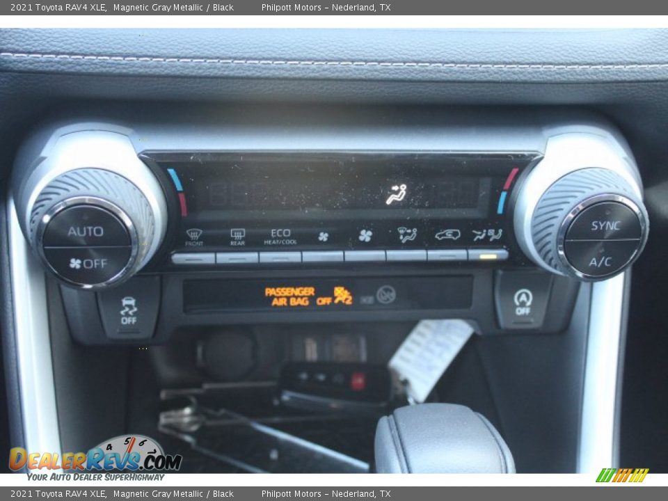 2021 Toyota RAV4 XLE Magnetic Gray Metallic / Black Photo #15