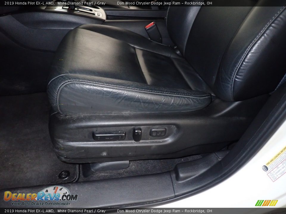 2019 Honda Pilot EX-L AWD White Diamond Pearl / Gray Photo #6