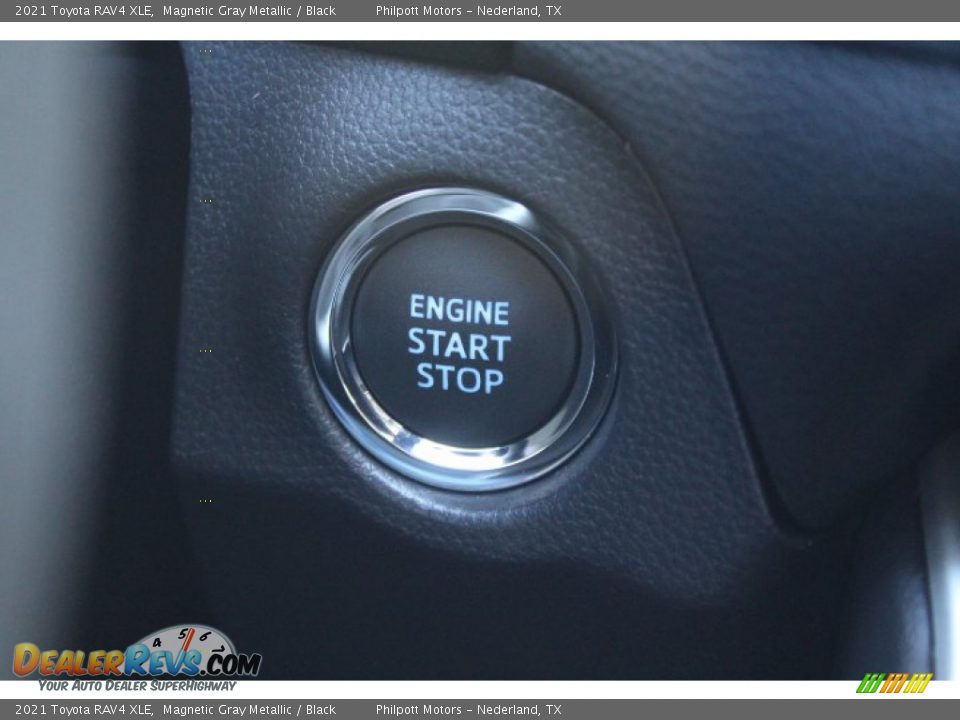 2021 Toyota RAV4 XLE Magnetic Gray Metallic / Black Photo #16