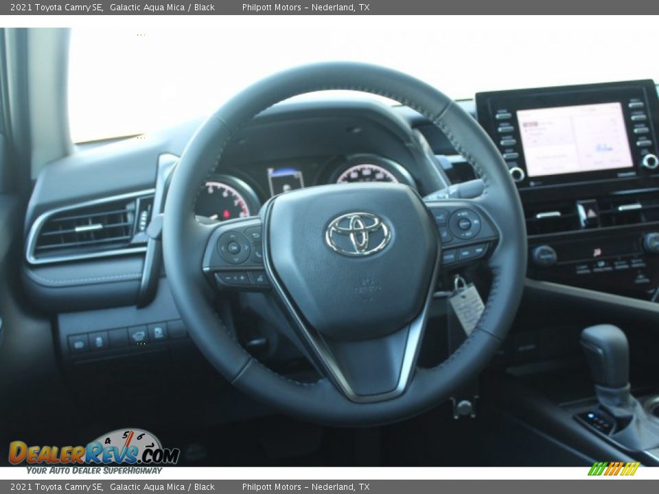 2021 Toyota Camry SE Galactic Aqua Mica / Black Photo #21