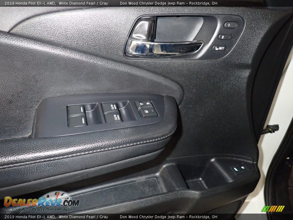 2019 Honda Pilot EX-L AWD White Diamond Pearl / Gray Photo #10
