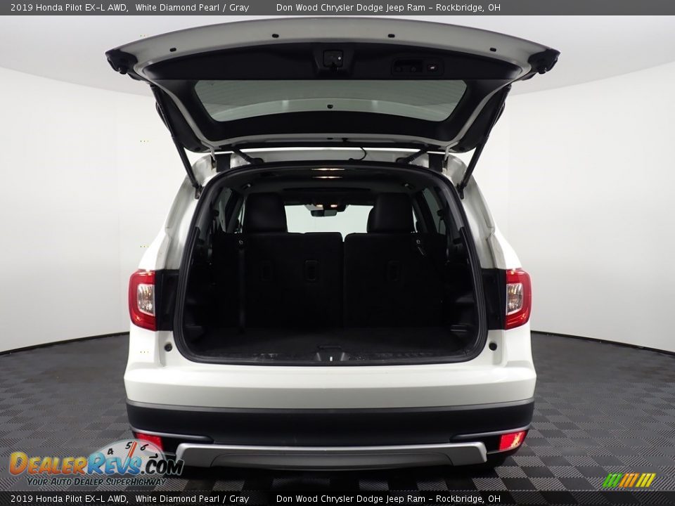 2019 Honda Pilot EX-L AWD White Diamond Pearl / Gray Photo #13