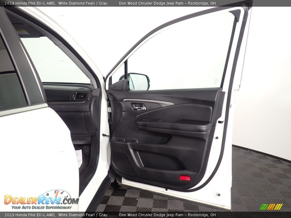 2019 Honda Pilot EX-L AWD White Diamond Pearl / Gray Photo #29